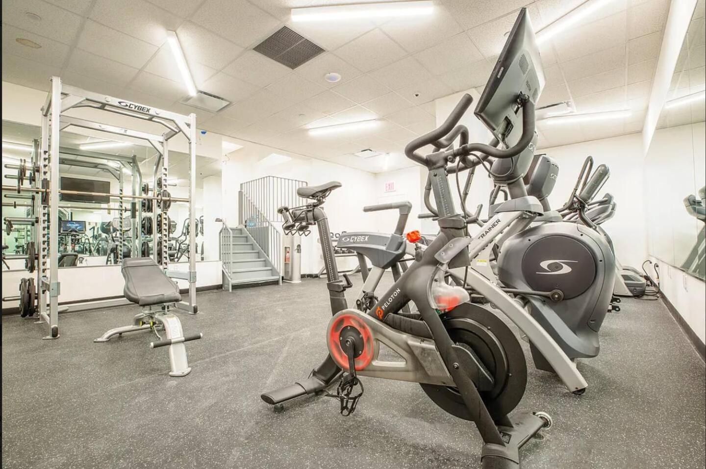 Luxury 2bd Nr St Gym Rooftop W/d Nueva York